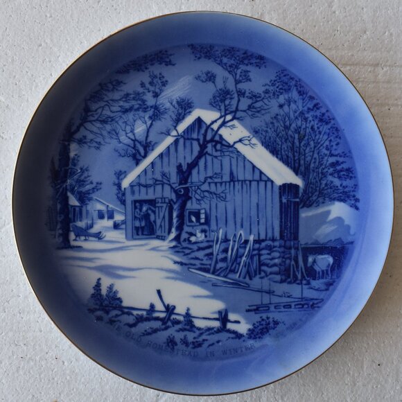 Currier & Ives Other - Currier & Ives "Old Homestead in Winter" Collector Plate